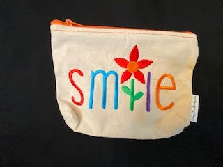 SMILE Zipper Pouch